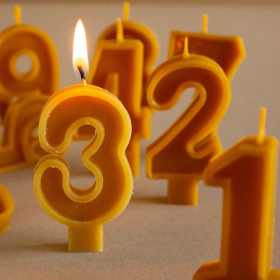 Velas numéricas para cumpleaños - Image 3